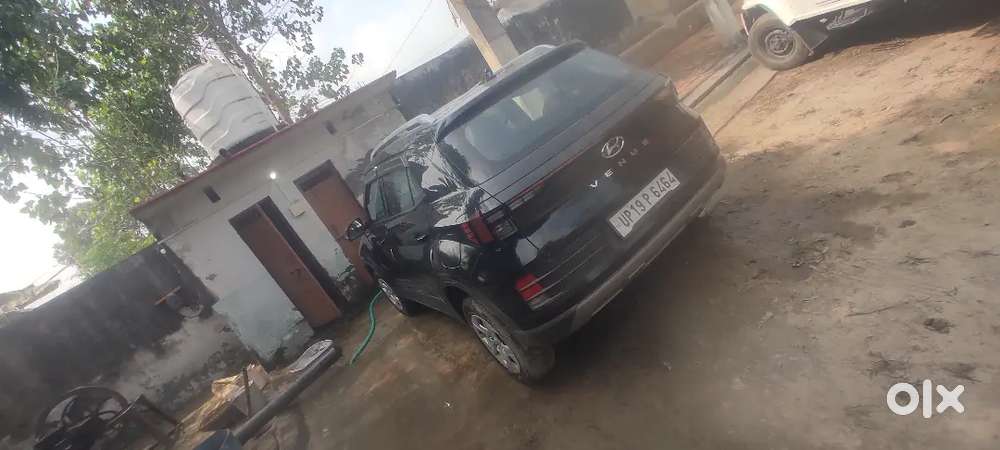 Hyundai Venue Knight 2022 Petrol