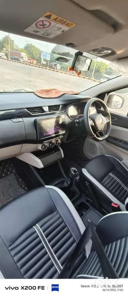 Renault Triber Petrol 2023
