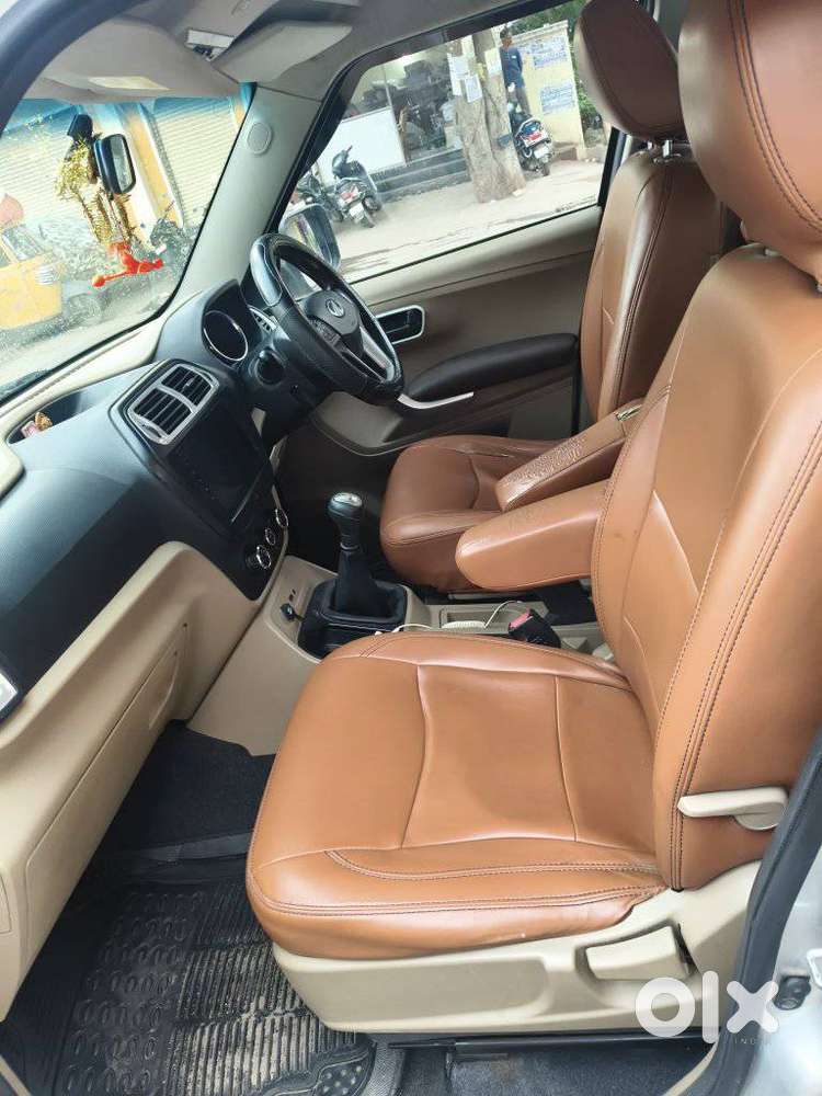 Mahindra Tuv 300 Mhawk100 T8, 2017, Diesel