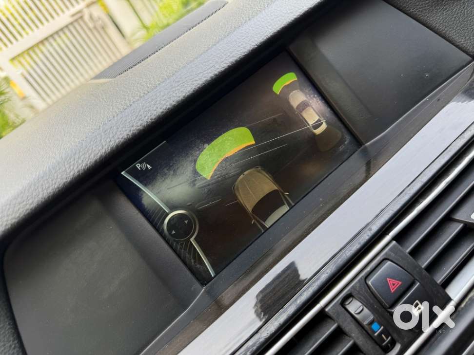 Bmw 5 Series 523i Sedan, 2012, Petrol