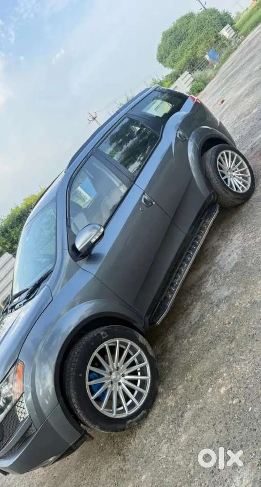 Mahindra Xuv500 2014 Diesel 80000 Km Driven