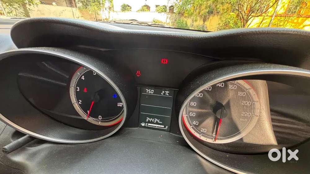 Maruti Suzuki Swift Zxi 2022 Single Owner Excellent Condition