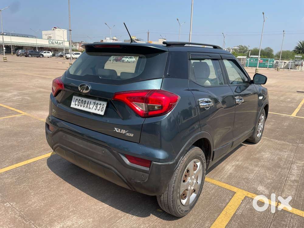 Mahindra Xuv300 W6, 2019, Petrol