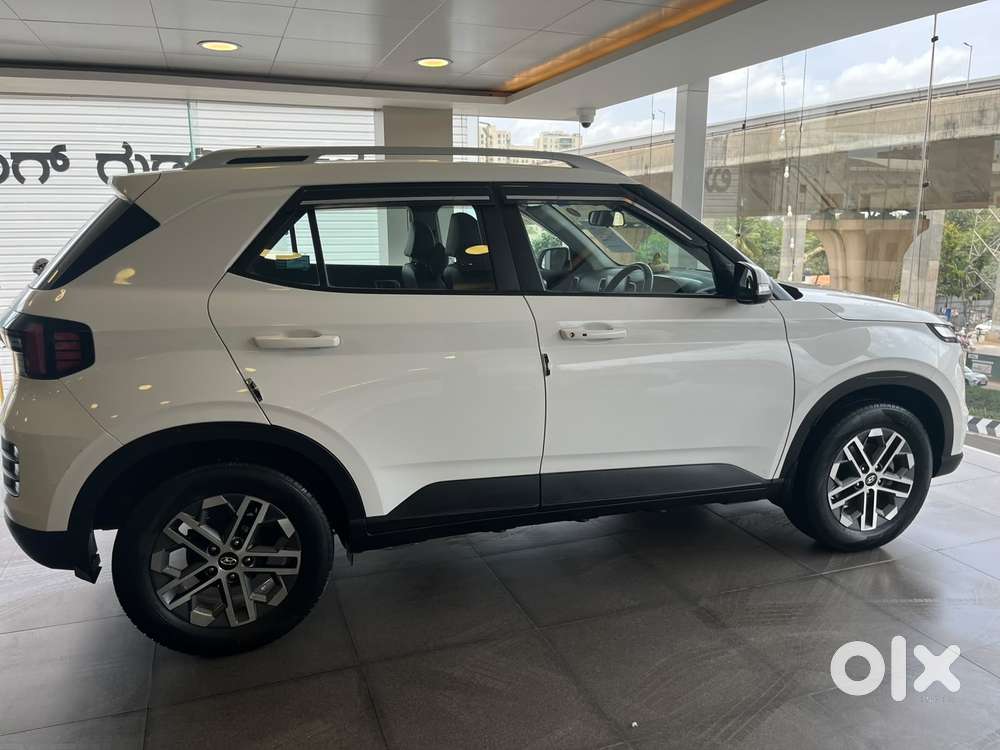 Hyundai Venue Sx Dual Tone Diesel, 2023, Diesel