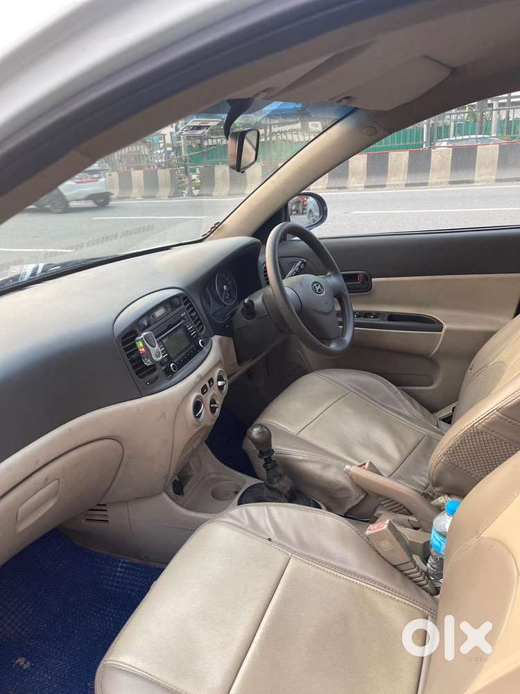 Hyundai Verna 2010 39000 Km Driven Well Maintained.