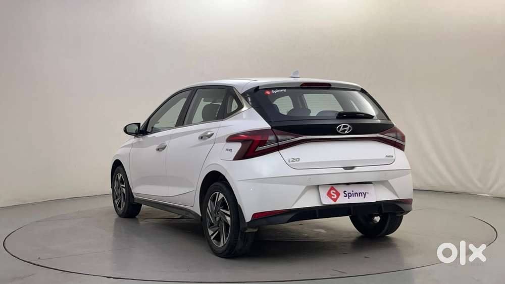 Hyundai New I20 1.2 Asta (o) Ivt, 2023, Petrol