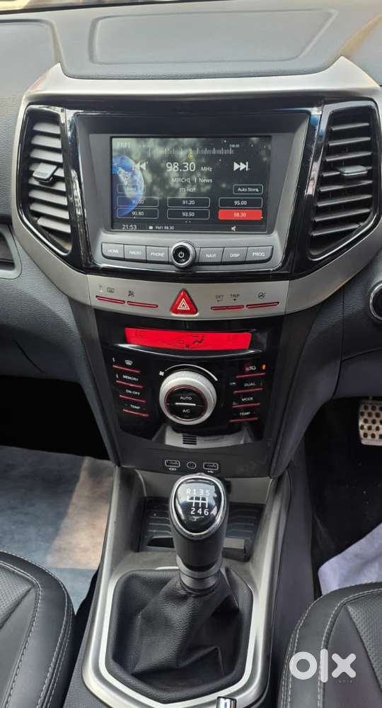Mahindra Xuv300 W8 Option, 2026, Petrol