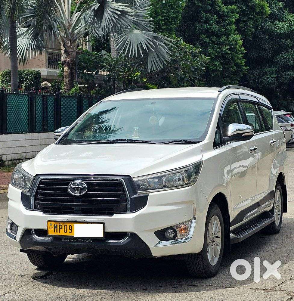 Toyota Innova Crysta 2.4 G Mt, 2017, Diesel