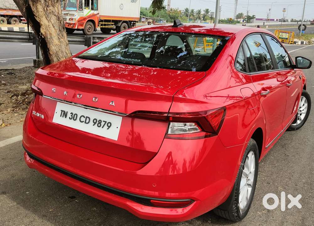 Skoda Slavia Facelift, 2023, Petrol