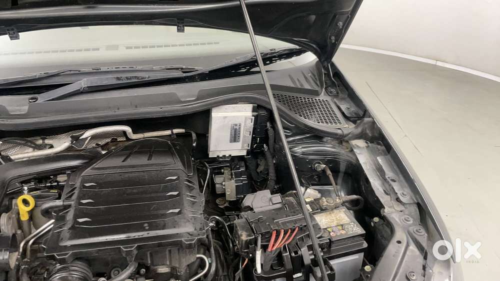 Volkswagen Vento 2010-2013 Petrol Highline At, 2022, Petrol