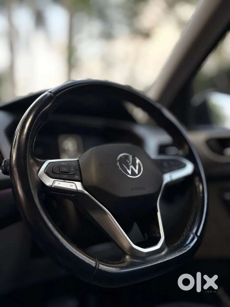 Volkswagen Taigun 1.0 Tsi Highline At, 2023, Petrol