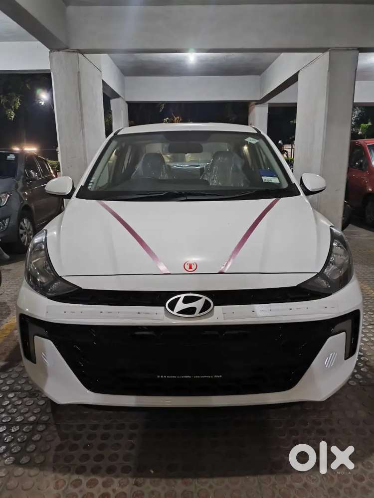Hyundai Aura 2025
