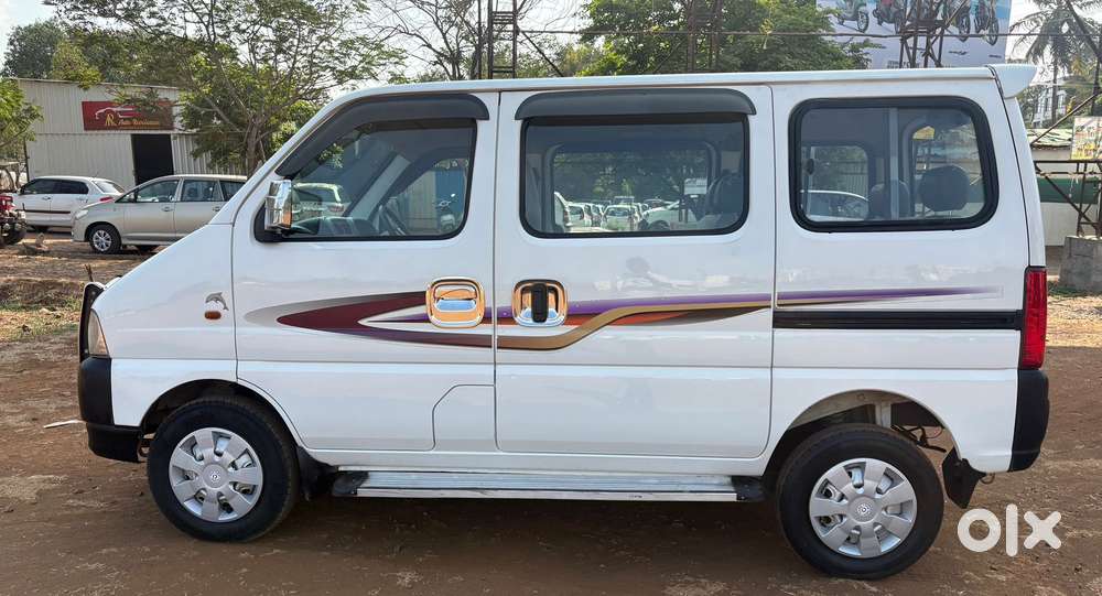 Maruti Suzuki Eeco 5 Seater Ac, 2011, Petrol