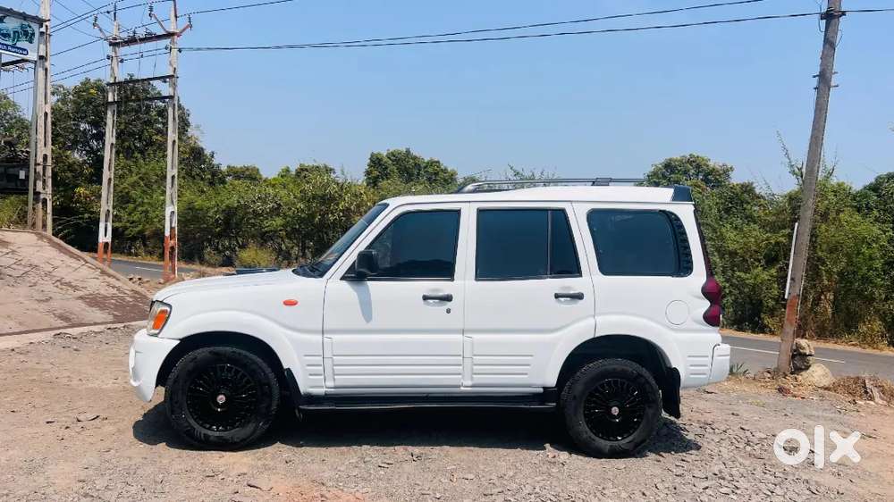 Mahindra Scorpio Classic 2007