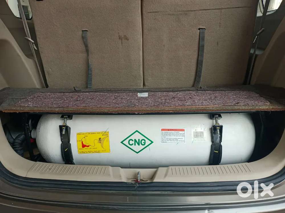 Ertiga Vxi 2022  Lone Facilit Available 50000 Down Ith Service Record