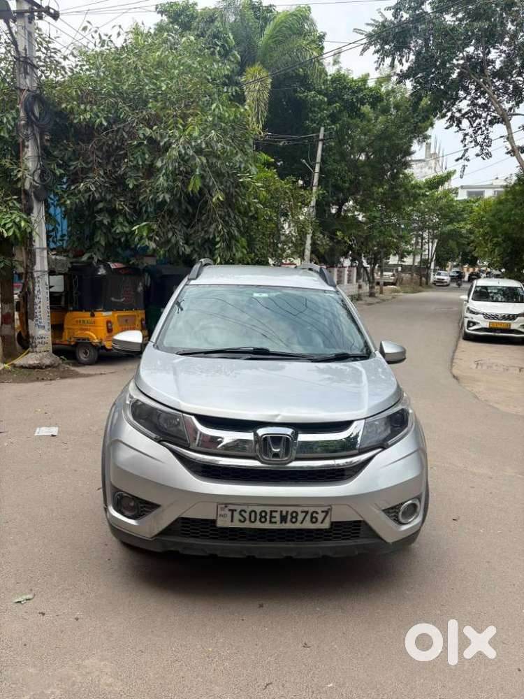 Honda Br-v Style Edition Vx, 2016, Petrol