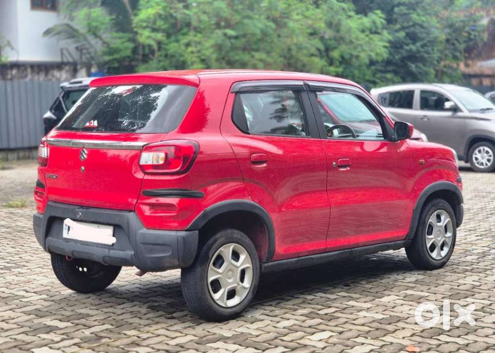 Maruti Suzuki S-presso Vxi Plus Amt, 2020, Petrol