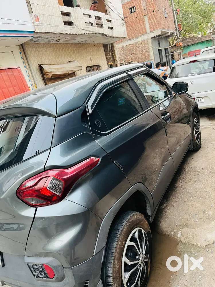 Tata Punch 2023 Petrol 9700 Km Driven (e20 ) Compatible