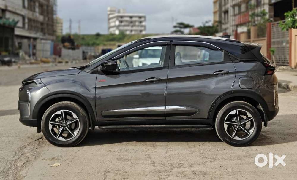 Tata Nexon Fearless Plus (ps) 1.2 Petrol Dca (adas), 2025, Petrol