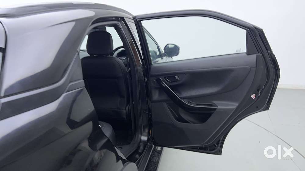 Tata Nexon 1.2 Revotron Xza Plus (o) Dark Edition, 2022, Petrol