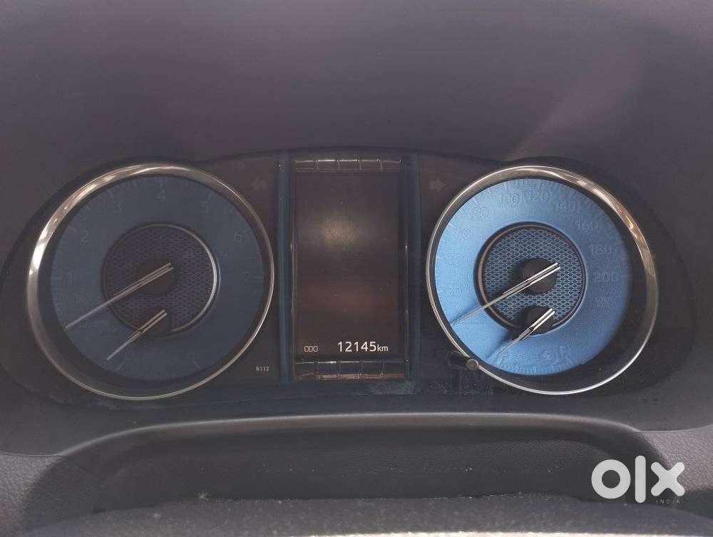 Toyota Fortuner 4x2 At 2.7 Petrol, 2024, Petrol