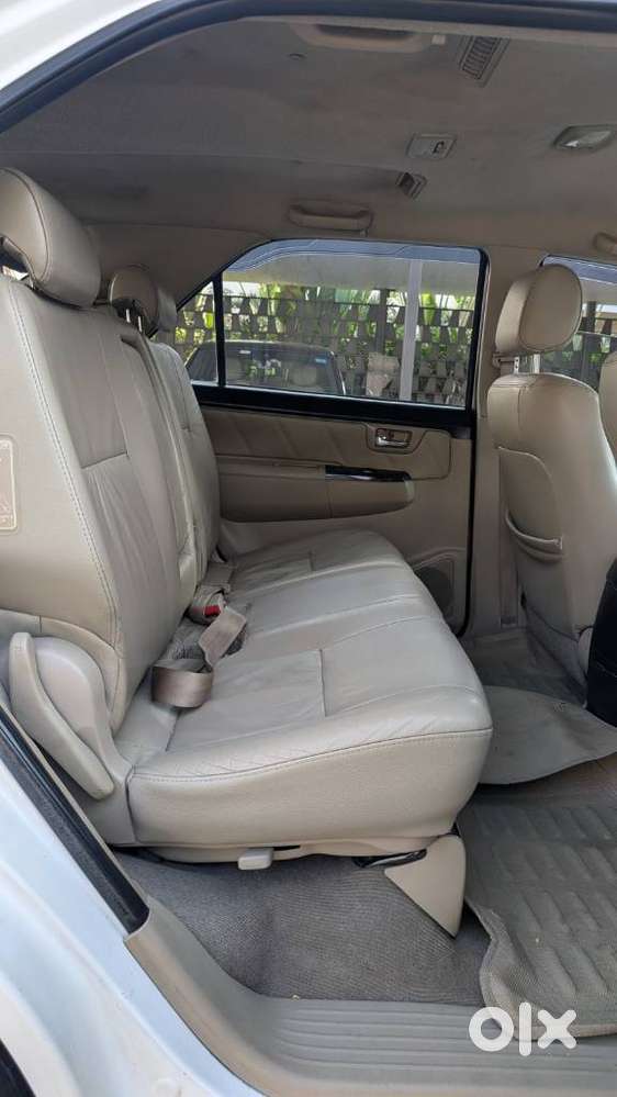 Toyota Fortuner 2011-2016 4x2 Manual, 2014, Diesel