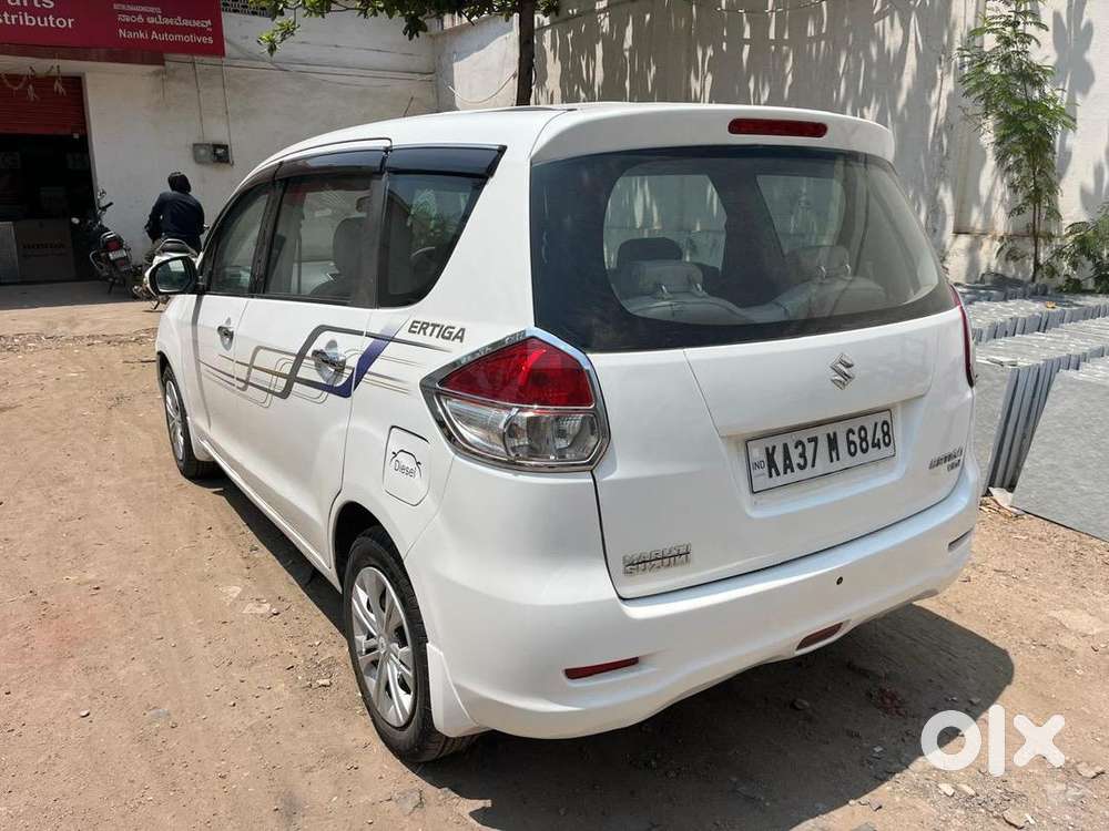 Maruti Suzuki Ertiga 2013