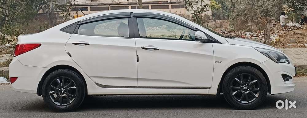 Hyundai Verna 1.6 Ex Vtvt, 2016, Petrol