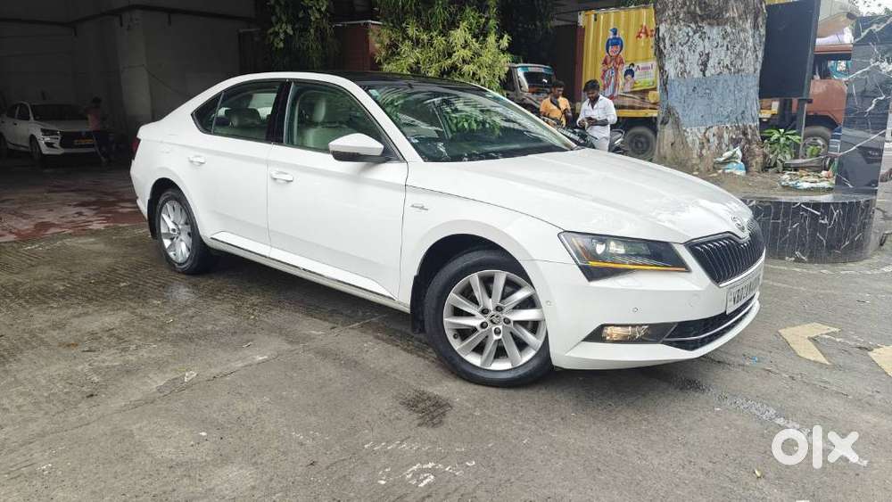 Skoda Superb 2.0 Tsi At L&k, 2018, Petrol