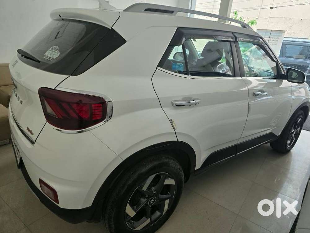 Hyundai Venue 1.0 Sx Turbo Imt, 2022, Petrol