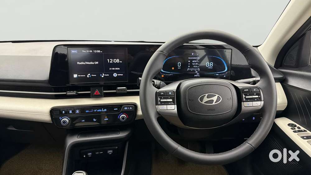 Hyundai Verna 1.5 Mpi Mt Sx (o), 2023, Petrol