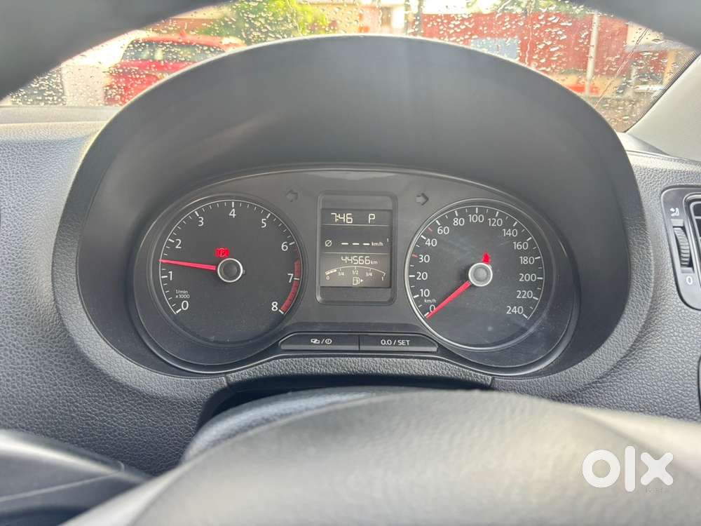 Volkswagen Polo Comfortline 2021 Model