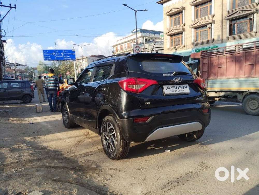 Mahindra Xuv300 W8 Option Diesel, 2022, Diesel