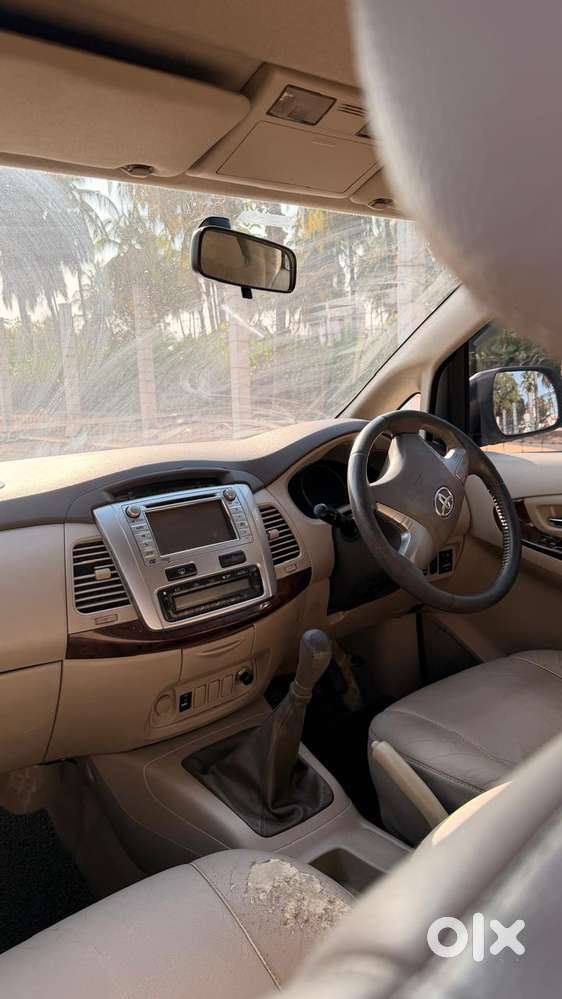 Toyota Innova 2.5 V 7 Str, 2013, Diesel