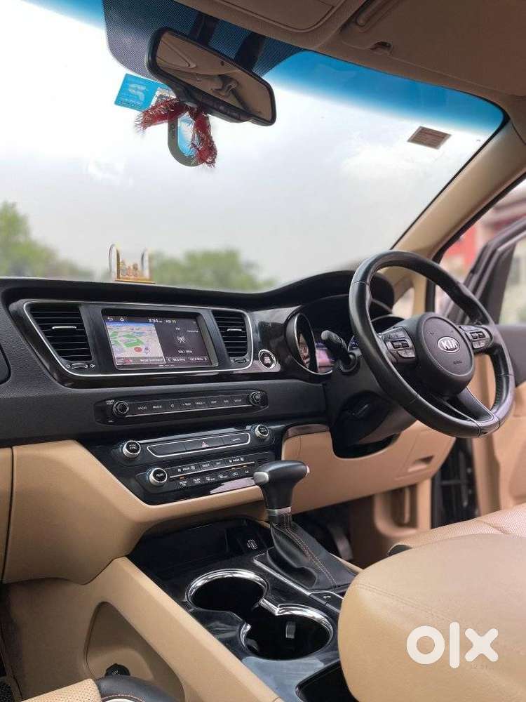 Kia Carnival Limousine Plus 7 Str, 2021, Diesel
