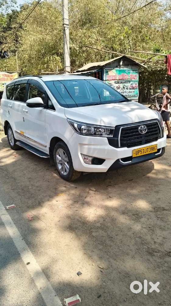 Toyota Innova Crysta 2023 Diesel 85000 Km Driven