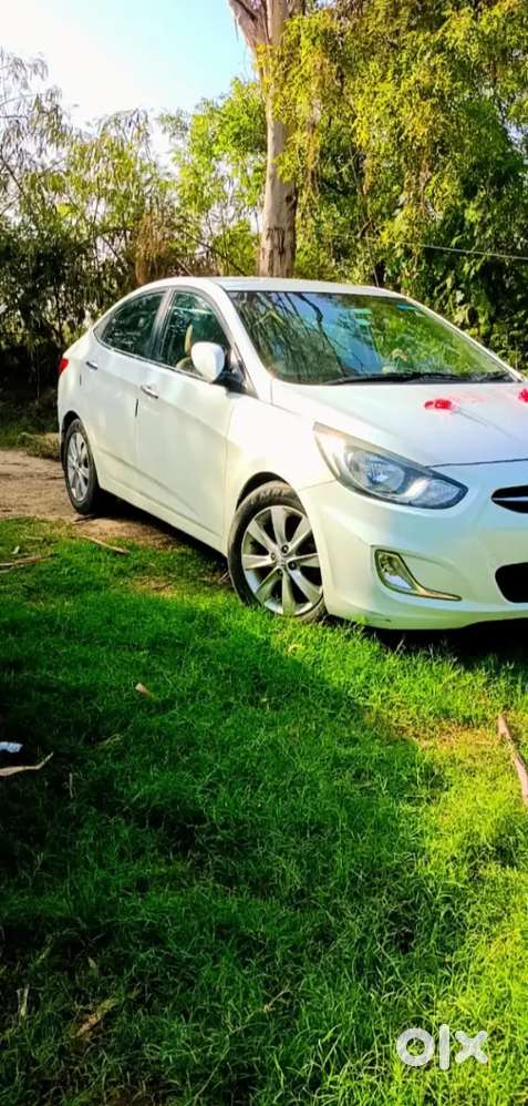 Hyundai Verna 2011 Petrol Automatic