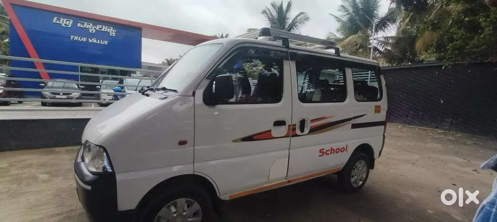 Maruti Suzuki Eeco 2022 Variant Smiles