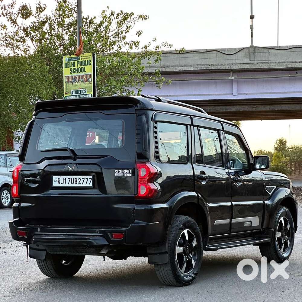 Mahindra Scorpio S10, 2017, Diesel