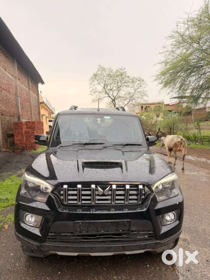 Mahindra Scorpio S11 Mt 7s, 2021, Diesel