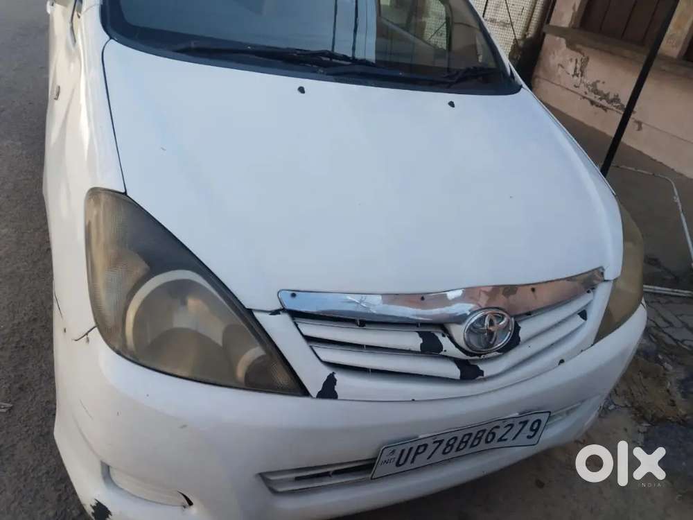 Toyota Innova 2007 Diesel 170000 Km Driven