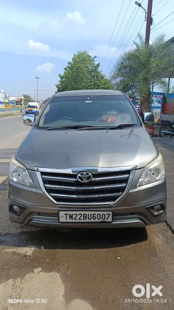 Toyota Innova Hycross 2009
