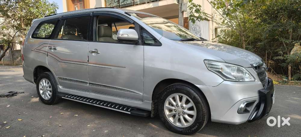 Toyota Innova 2.5 Zx 7 Str Bs-iv, 2014, Diesel