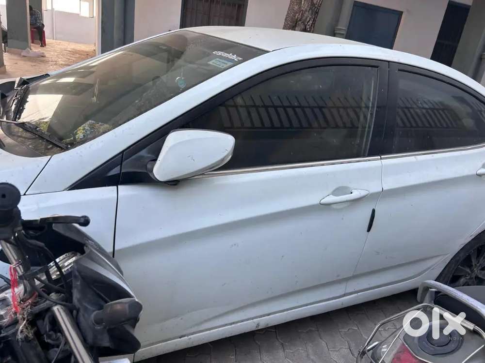 Hyundai Verna 2012 Diesel 89000 Km Driven