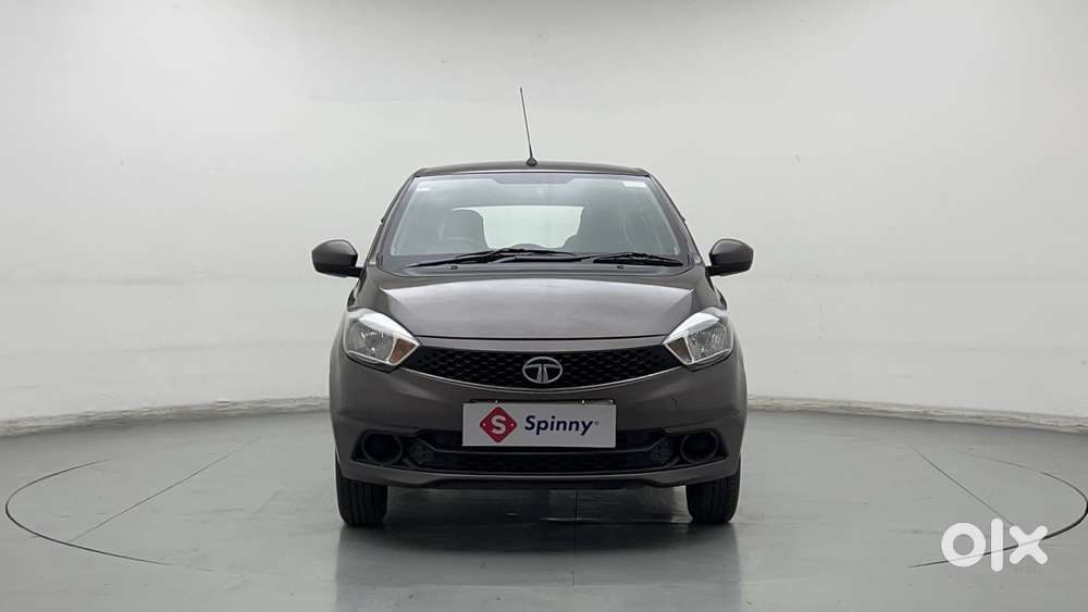Tata Tiago 1.2 Revotron Xt, 2016, Petrol