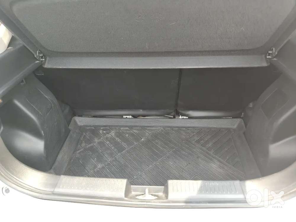 Toyota Glanza V Amt 2023 Petrol Top Model Automatic Well Maintained