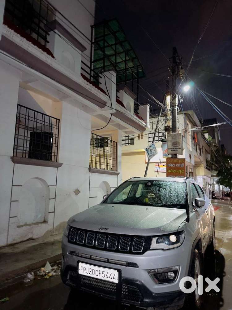 Jeep Compass 2017 Petrol Well Maintained