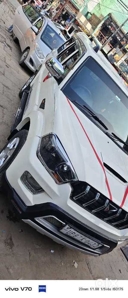 Mahindra Scorpio Classic 2015 डीज़ल