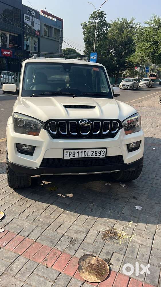 S10 Scorpio