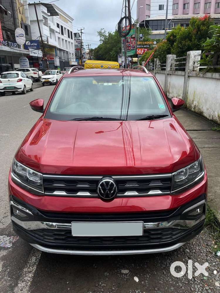 Volkswagen Taigun 1.0 Tsi Highline At, 2022, Petrol